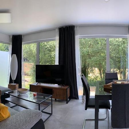 Firmen & Ferienwohnung Brecht 2 Waibstadt Exteriör bild