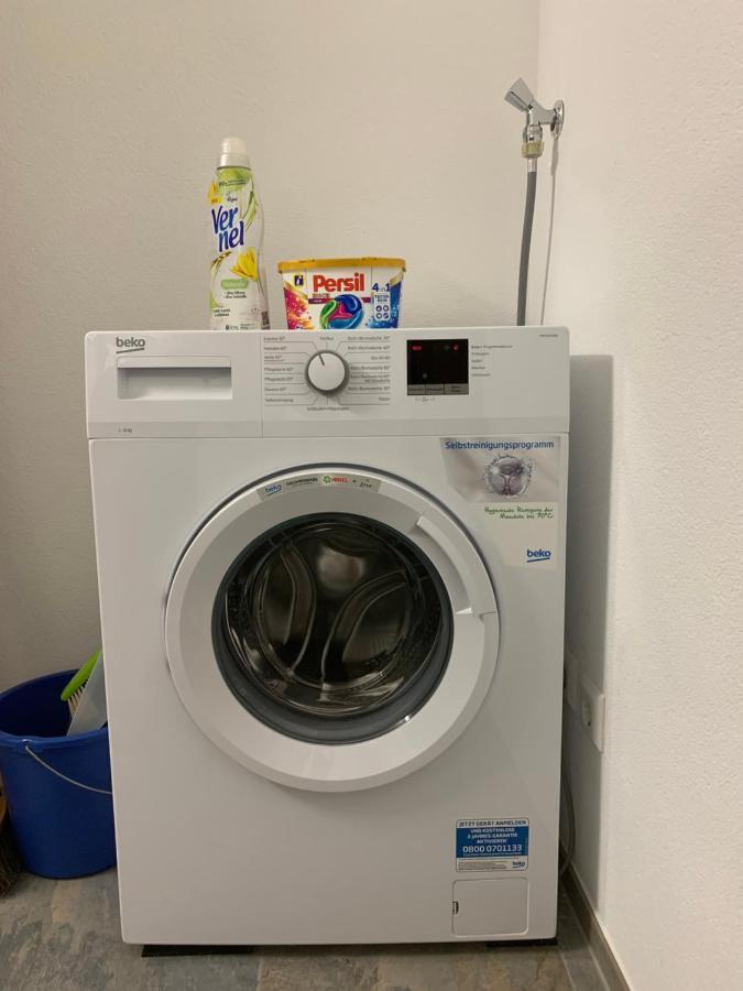 Firmen & Ferienwohnung Brecht 2 Waibstadt Exteriör bild