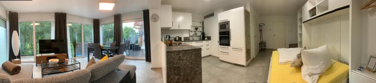 Firmen & Ferienwohnung Brecht 2 Waibstadt Exteriör bild